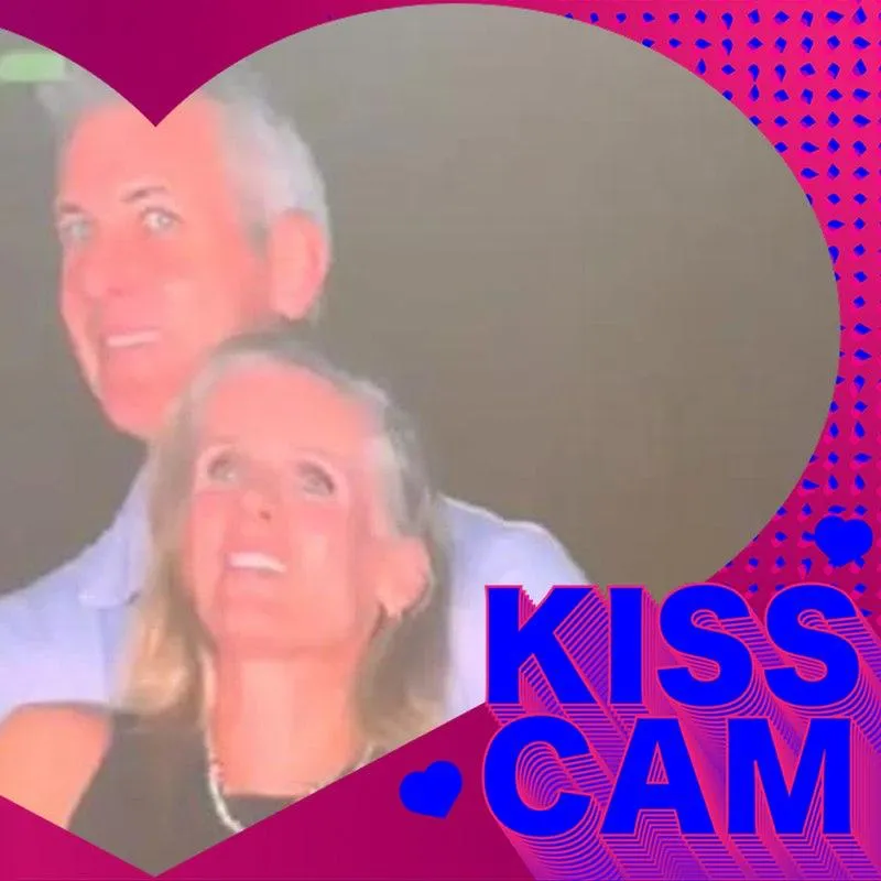 KissCam Logo
